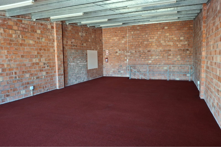 To Let commercial Property for Rent in Fairview Eastern Cape